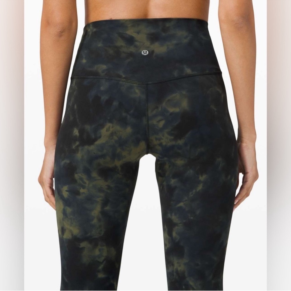 lululemon athletica Black and Green Women's Leggings